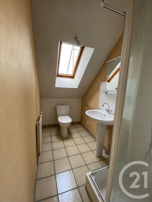 Maison &agrave; louer - 5 pi&egrave;ces - 115,20 m2 - Blain - 44 - PAYS-DE-LOIRE
