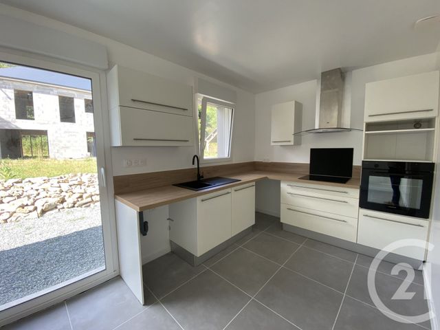 Maison &agrave; louer - 5 pi&egrave;ces - 87,95 m2 - Blain - 44 - PAYS-DE-LOIRE