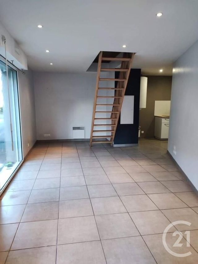 Appartement T2 &agrave; louer - 2 pi&egrave;ces - 44,72 m2 - Fay De Bretagne - 44 - PAYS-DE-LOIRE