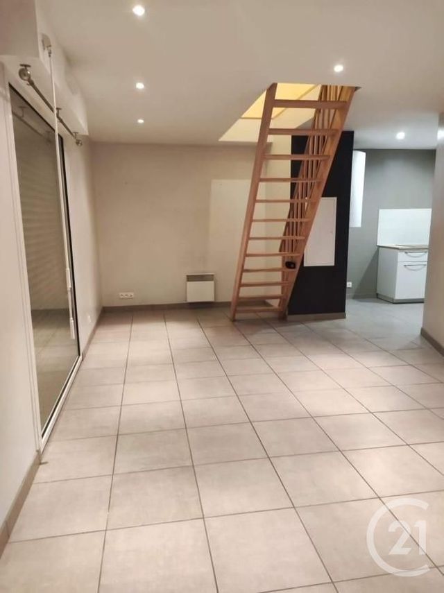 Appartement T2 &agrave; louer - 2 pi&egrave;ces - 44,72 m2 - Fay De Bretagne - 44 - PAYS-DE-LOIRE