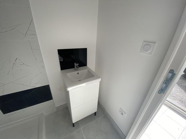 Appartement T2 &agrave; louer - 2 pi&egrave;ces - 31,80 m2 - Nozay - 44 - PAYS-DE-LOIRE