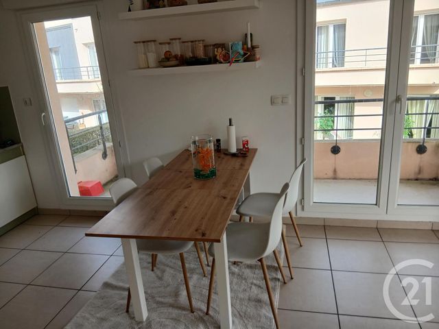 Appartement F3 &agrave; vendre - 3 pi&egrave;ces - 52,79 m2 - Granville - 50 - BASSE-NORMANDIE