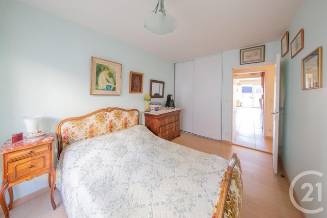 Appartement F5 &agrave; vendre - 4 pi&egrave;ces - 98,01 m2 - Granville - 50 - BASSE-NORMANDIE