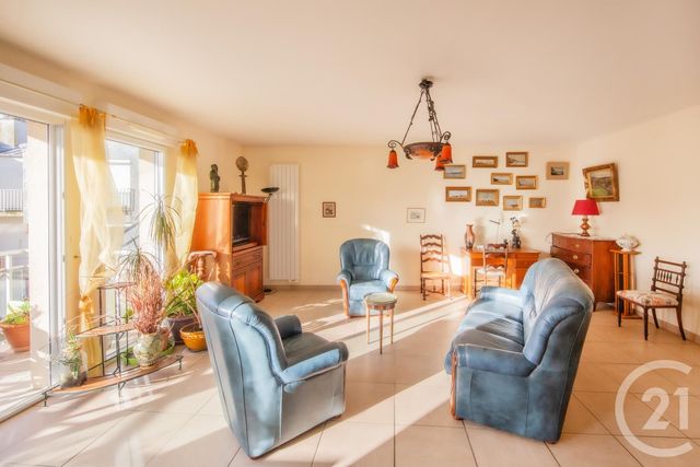 Appartement F5 &agrave; vendre - 4 pi&egrave;ces - 98,01 m2 - Granville - 50 - BASSE-NORMANDIE