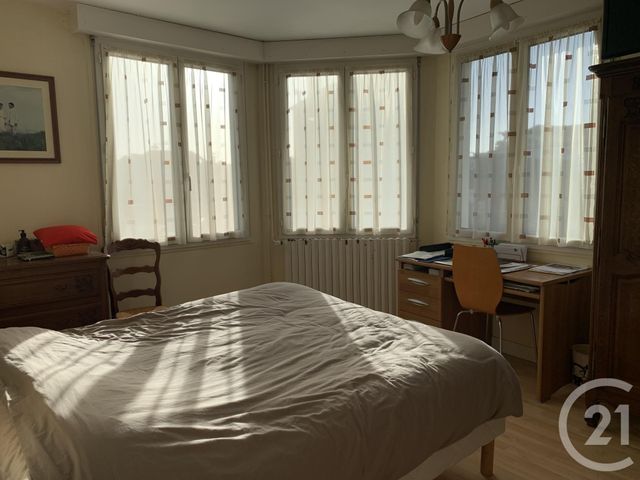 Maison à vendre - 8 pièces - 308,02 m2 - Jullouville - 50 - BASSE-NORMANDIE