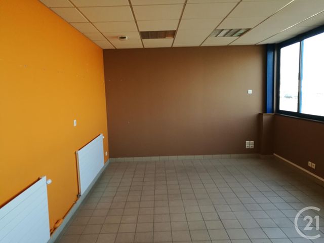 Local commercial à louer - 290.0 m2 - 50 - Manche