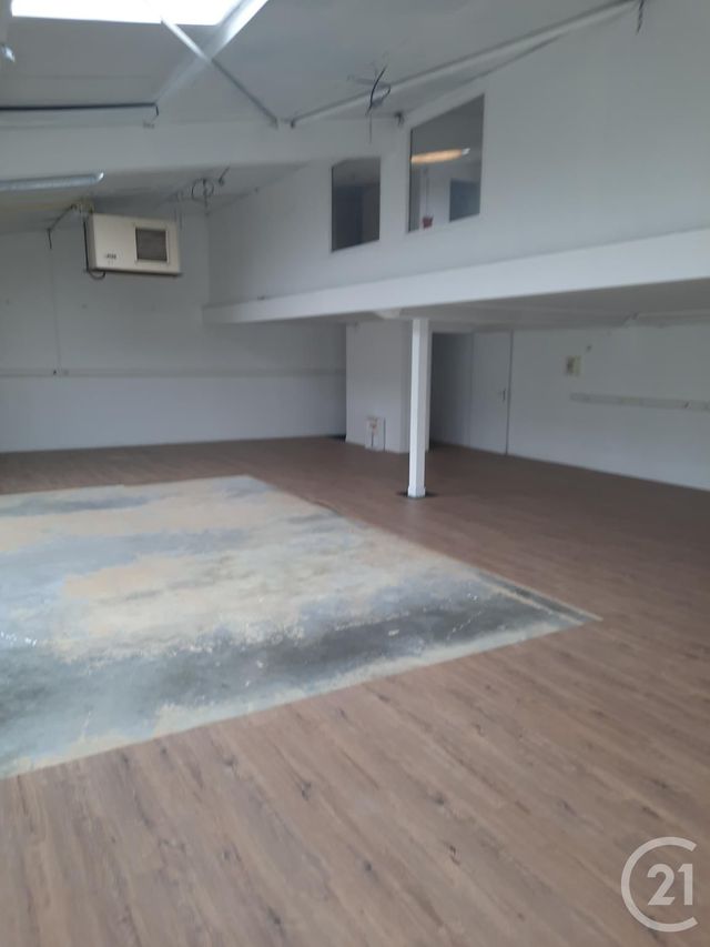 Local commercial à louer - 194.0 m2 - 50 - Manche
