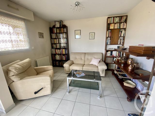 Appartement F3 à vendre - 3 pièces - 65,19 m2 - Granville - 50 - BASSE-NORMANDIE