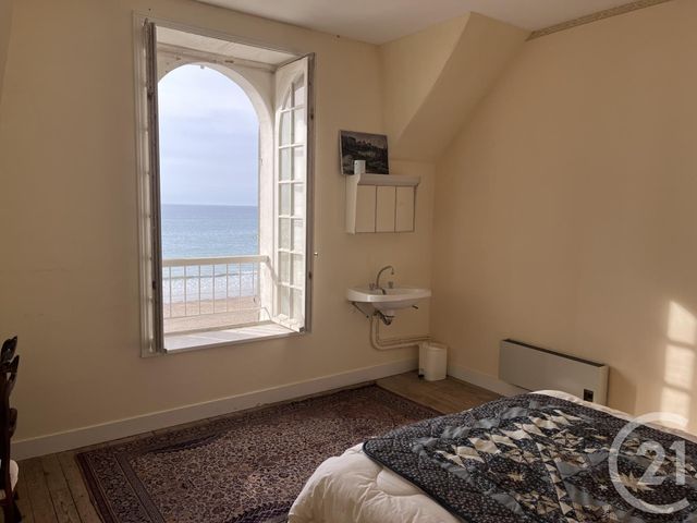 Maison à vendre - 8 pièces - 145 m2 - Jullouville - 50 - BASSE-NORMANDIE