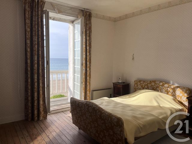 Maison à vendre - 8 pièces - 145 m2 - Jullouville - 50 - BASSE-NORMANDIE