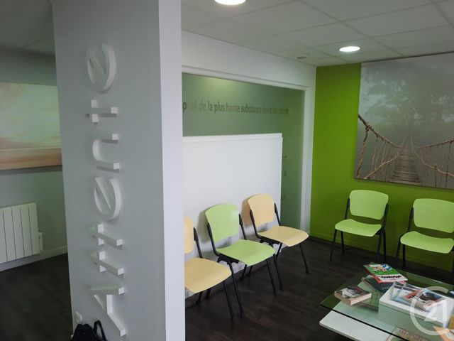 Local commercial à louer - 127.0 m2 - 50 - Manche