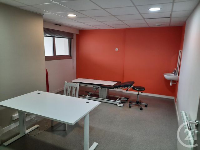 Local commercial à louer - 127.0 m2 - 50 - Manche