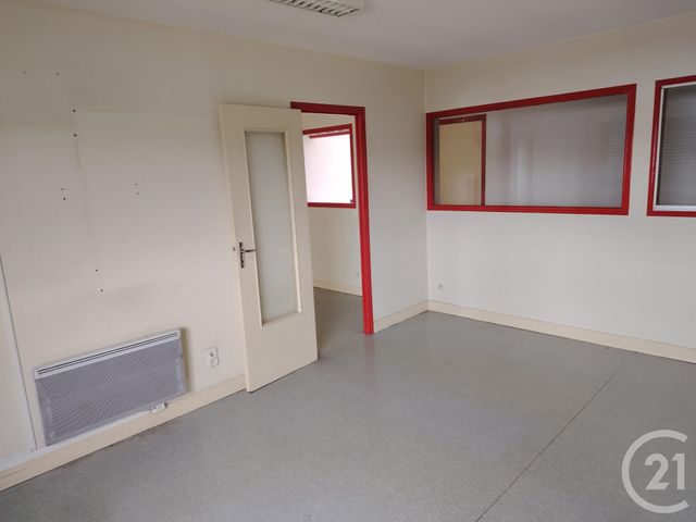 Local commercial à louer - 1470.0 m2 - 50 - Manche