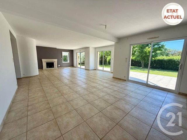 Maison à vendre - 7 pièces - 199 m2 - Jullouville - 50 - BASSE-NORMANDIE