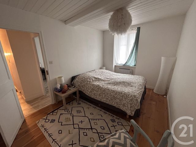 Maison &agrave; louer - 3 pi&egrave;ces - 72 m2 - Brehal - 50 - BASSE-NORMANDIE