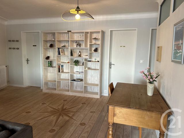 Appartement F4 &agrave; vendre - 5 pi&egrave;ces - 113 m2 - Granville - 50 - BASSE-NORMANDIE