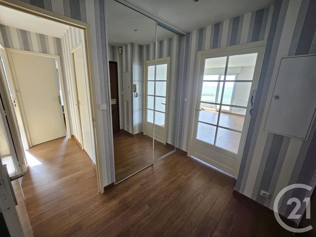 Appartement F3 à vendre - 3 pièces - 66,95 m2 - Granville - 50 - BASSE-NORMANDIE