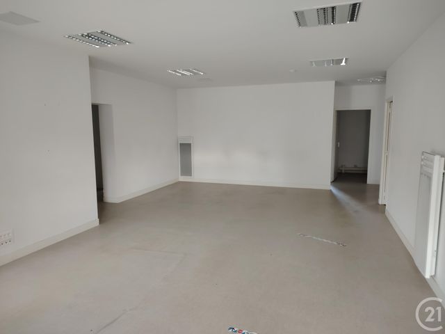 Local commercial à louer - 180.0 m2 - 50 - Manche