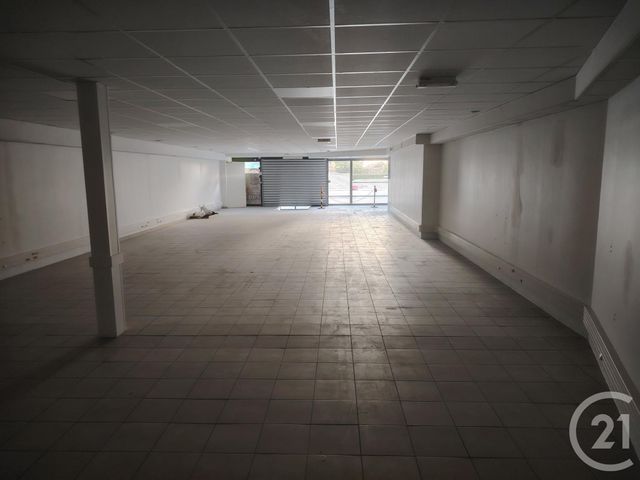 Local commercial à louer - 328.0 m2 - 50 - Manche