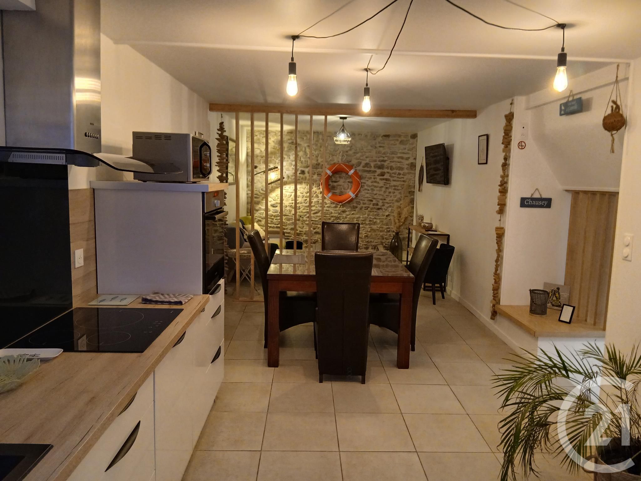 Appartement F2 à vendre - 2 pièces - 47,52 m2 - Granville - 50 - BASSE-NORMANDIE — 3