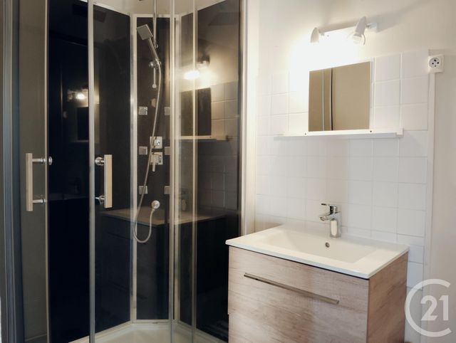 Appartement F3 &agrave; vendre - 4 pi&egrave;ces - 74,19 m2 - Granville - 50 - BASSE-NORMANDIE