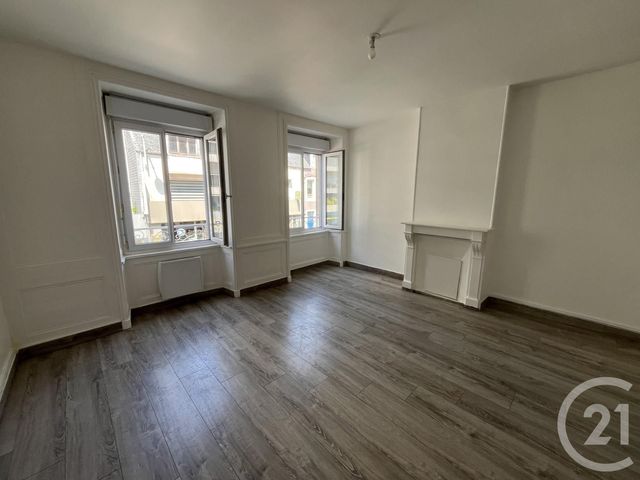 Appartement F2 &agrave; louer - 2 pi&egrave;ces - 43,66 m2 - Granville - 50 - BASSE-NORMANDIE