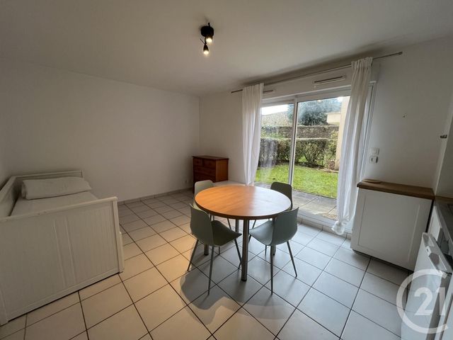 Appartement Studio &agrave; louer - 1 pi&egrave;ce - 25 m2 - Granville - 50 - BASSE-NORMANDIE