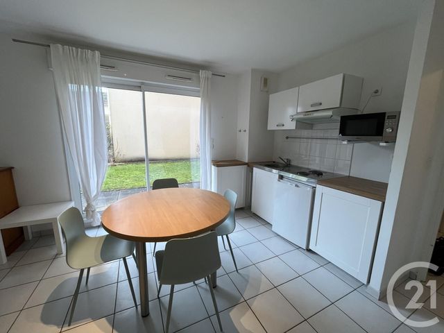 Appartement Studio &agrave; louer - 1 pi&egrave;ce - 25 m2 - Granville - 50 - BASSE-NORMANDIE