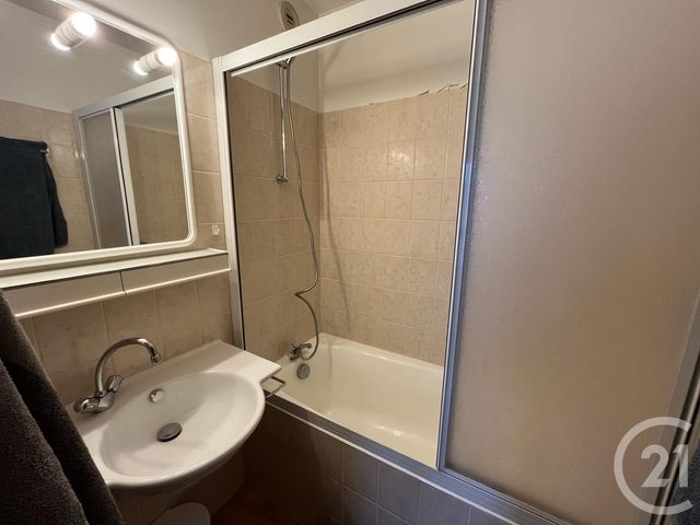 Appartement F1 &agrave; louer - 1 pi&egrave;ce - 29 m2 - Granville - 50 - BASSE-NORMANDIE