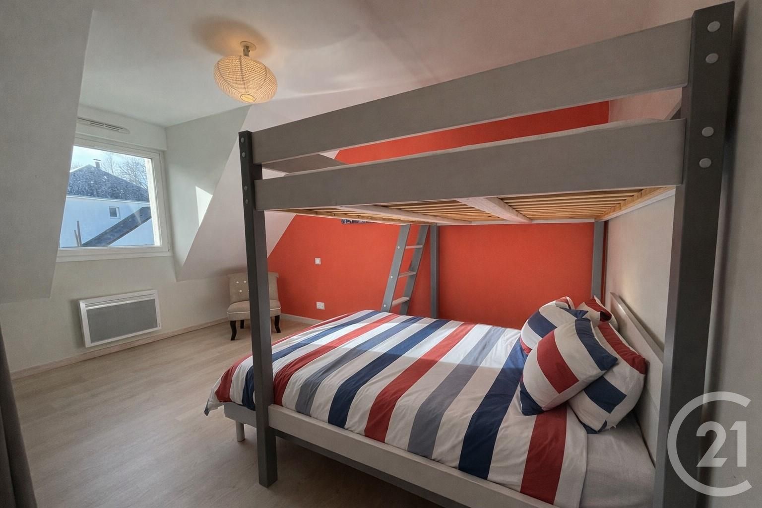 Maison à vendre - 5 pièces - 190 m2 - Jullouville - 50 - BASSE-NORMANDIE — 12