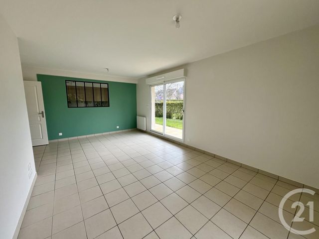 Appartement F4 &agrave; louer - 5 pi&egrave;ces - 85,67 m2 - Granville - 50 - BASSE-NORMANDIE