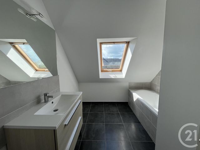 Maison &agrave; louer - 5 pi&egrave;ces - 102,85 m2 - Yquelon - 50 - BASSE-NORMANDIE