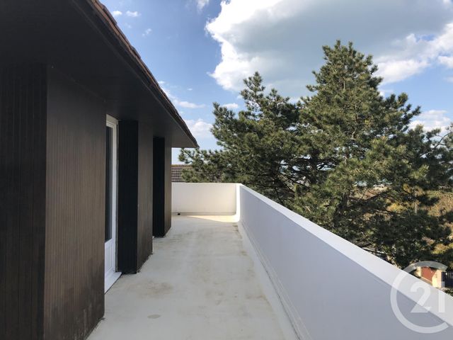 Maison &agrave; vendre - 8 pi&egrave;ces - 216 m2 - Donville Les Bains - 50 - BASSE-NORMANDIE