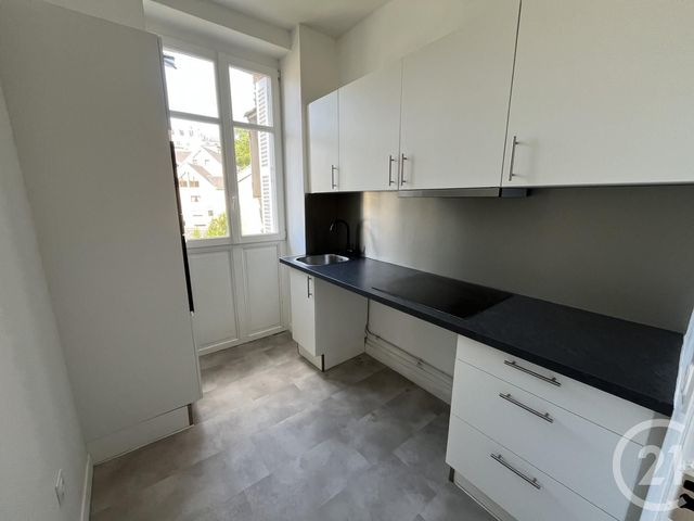 Appartement F2 &agrave; louer - 2 pi&egrave;ces - 52,19 m2 - Granville - 50 - BASSE-NORMANDIE