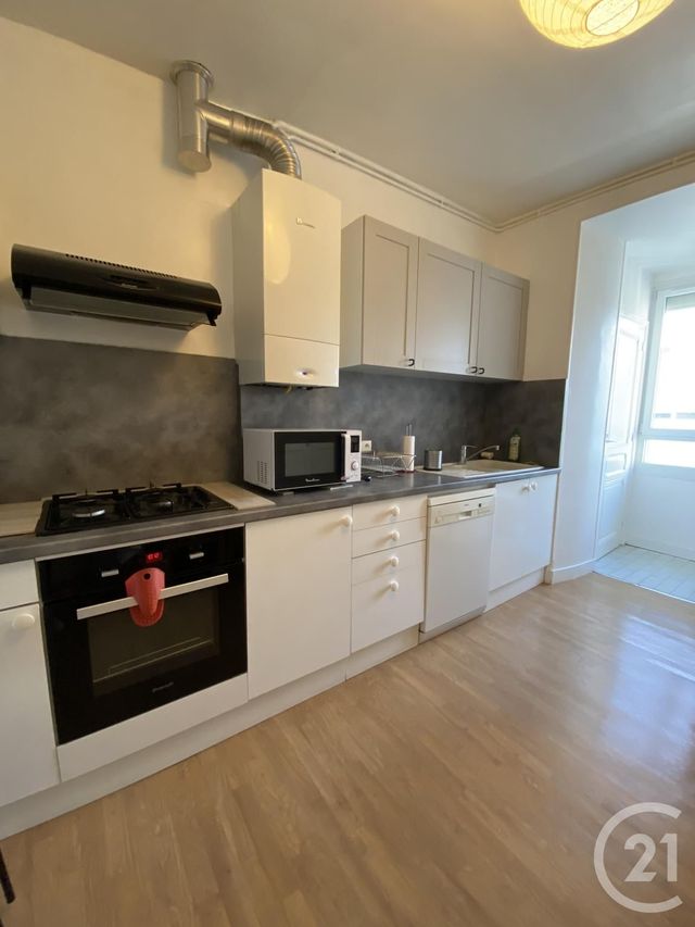 Appartement F3 &agrave; louer - 3 pi&egrave;ces - 75 m2 - Granville - 50 - BASSE-NORMANDIE