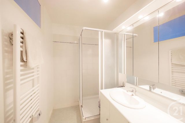 Appartement &agrave; vendre - 3 pi&egrave;ces - 60,35 m2 - Jullouville - 50 - BASSE-NORMANDIE