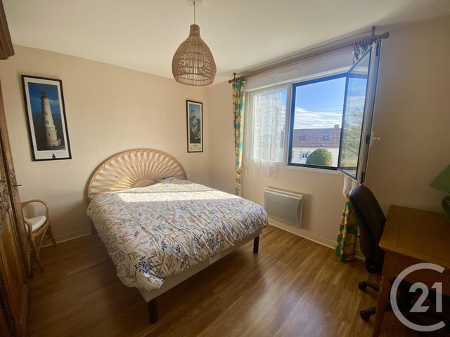 Appartement F3 &agrave; louer - 3 pi&egrave;ces - 74,40 m2 - Granville - 50 - BASSE-NORMANDIE