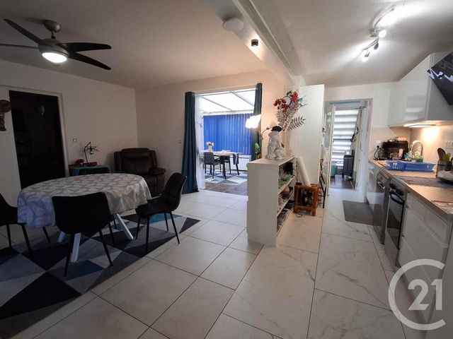 Maison &agrave; vendre - 6 pi&egrave;ces - 135 m2 - Jullouville - 50 - BASSE-NORMANDIE