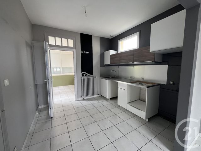 Maison &agrave; louer - 4 pi&egrave;ces - 110,46 m2 - Donville Les Bains - 50 - BASSE-NORMANDIE