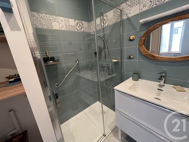 Appartement F2 &agrave; louer - 2 pi&egrave;ces - 40 m2 - Granville - 50 - BASSE-NORMANDIE