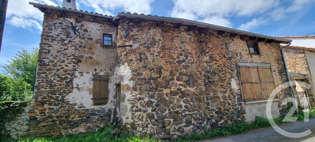 Maison à vendre - 5 pièces - 90 m2 - St Santin Cantales - 15 - AUVERGNE