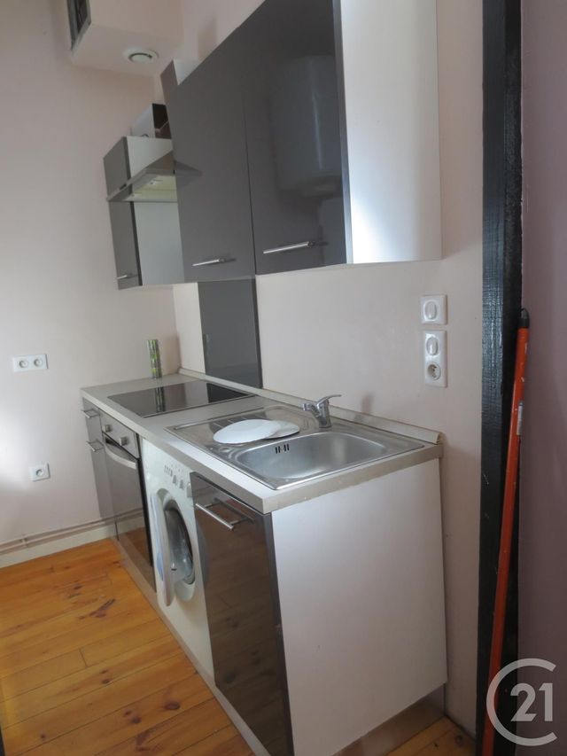 Appartement T2 à louer - 2 pièces - 30 m2 - Aurillac - 15 - AUVERGNE
