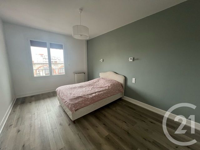 Appartement F4 à vendre - 4 pièces - 88,32 m2 - Aurillac - 15 - AUVERGNE