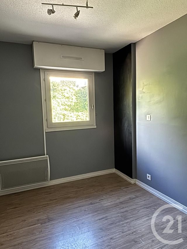 Appartement T4 à louer - 4 pièces - 71,37 m2 - Aurillac - 15 - AUVERGNE