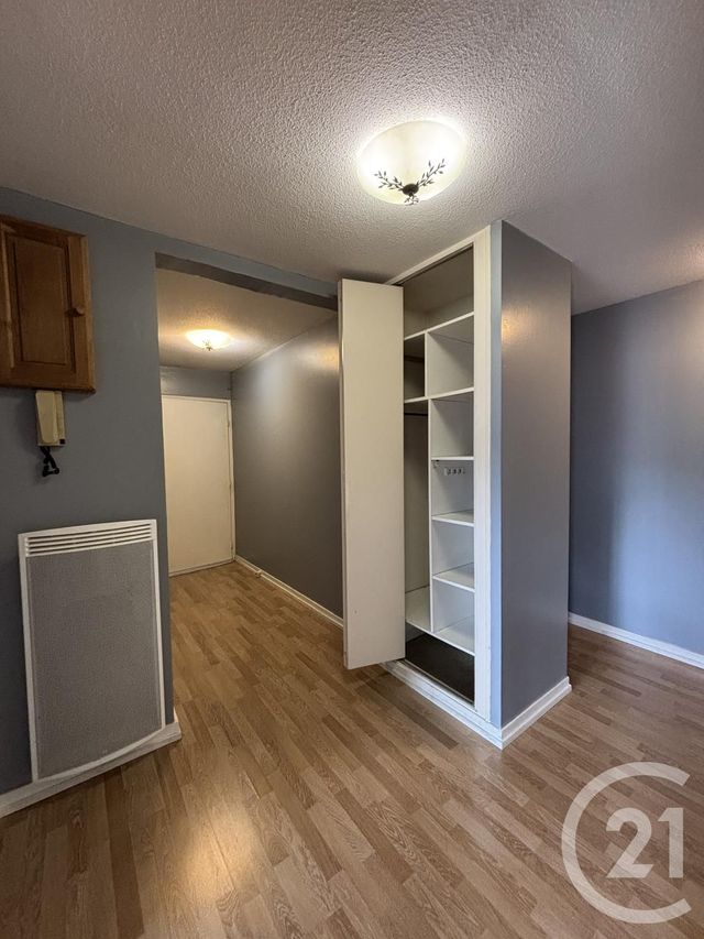 Appartement T4 à louer - 4 pièces - 71,37 m2 - Aurillac - 15 - AUVERGNE