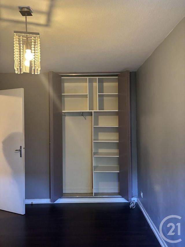 Appartement T4 à louer - 4 pièces - 71,37 m2 - Aurillac - 15 - AUVERGNE