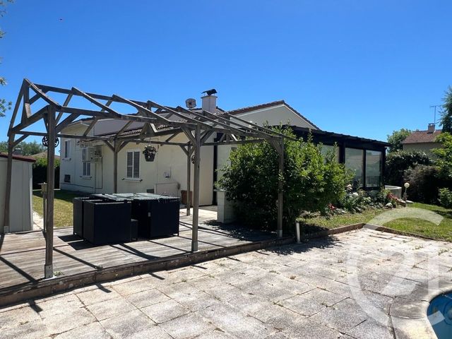 Maison &agrave; vendre - 7 pi&egrave;ces - 180 m2 - Aurillac - 15 - AUVERGNE