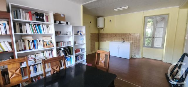 Appartement F2 à vendre - 2 pièces - 39,88 m2 - Laroquebrou - 15 - AUVERGNE
