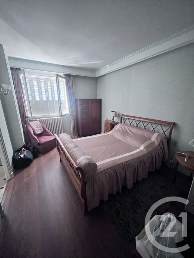 Appartement T4 &agrave; vendre - 5 pi&egrave;ces - 123,02 m2 - Aurillac - 15 - AUVERGNE