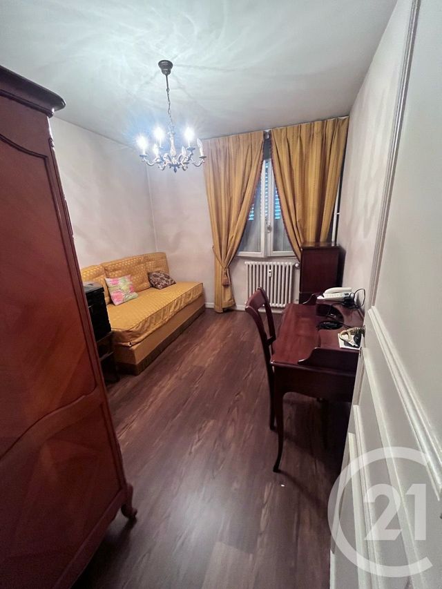 Appartement T4 &agrave; vendre - 5 pi&egrave;ces - 123,02 m2 - Aurillac - 15 - AUVERGNE